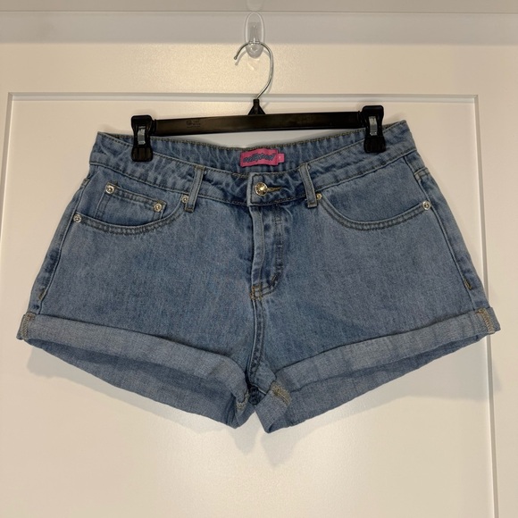 Edikted Jean Shorts - Picture 2 of 11